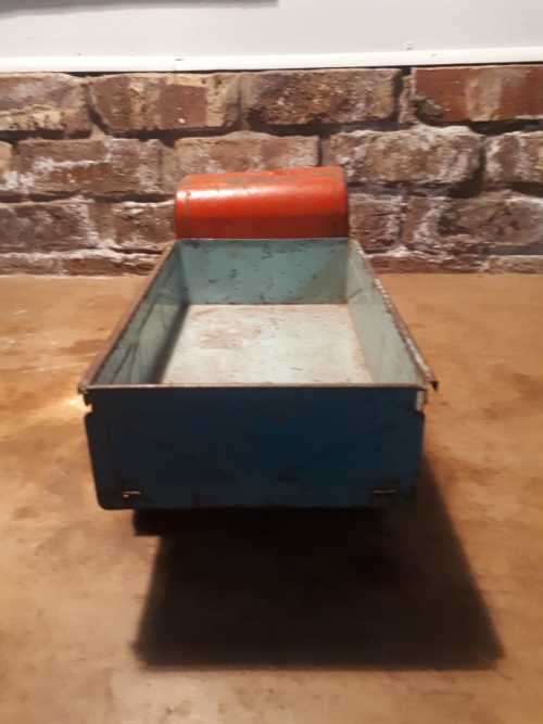 VINTAGE TRIANG TINPLATE TRUCK ( 47 x 21 x 20 cm )