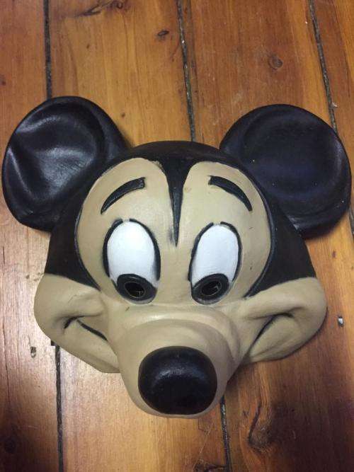 VINTAGE LATEX MICKEY MOUSE MASK