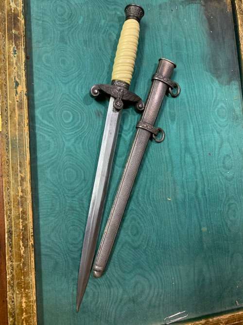 WW11 GERMAN ARMY HEER DAGGER