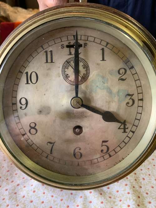 BRASS SHIPS CLOCK ( NOT WORKING)