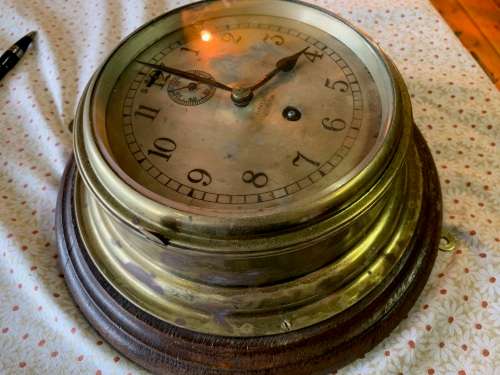 BRASS SHIPS CLOCK ( NOT WORKING)
