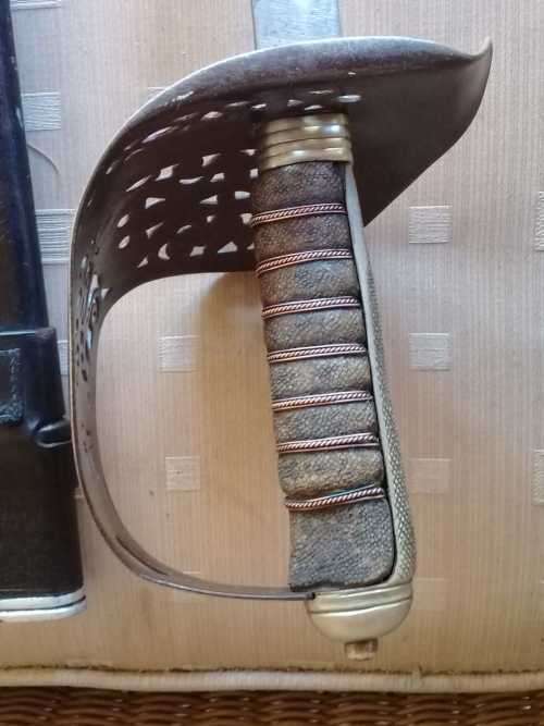 BRITISH CAVALRY SWORD WITH SCABBARD ( BOER WAR ERA)