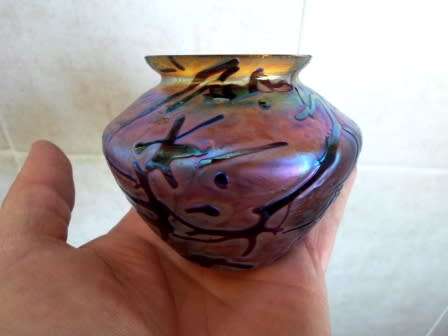 RARE BEAUTIFUL LOETZ  AUSTRIA GLASS VASE  CIRCA 1890 ( 8,5 X 7 CM )