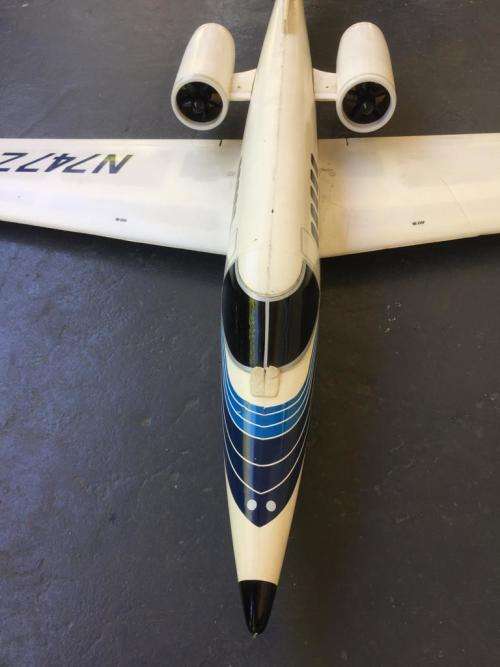 MODEL OF A LEAR JET ( 1480 WINGSPAN X 1440 LENGTH )
