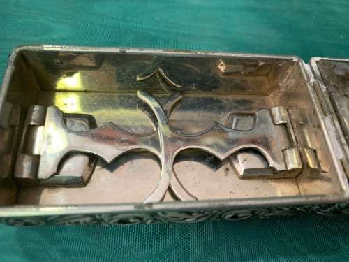 HALLMARKED SILVER BOX WITH OIL WARMER ( 9 X 5 X 4.5 CM )