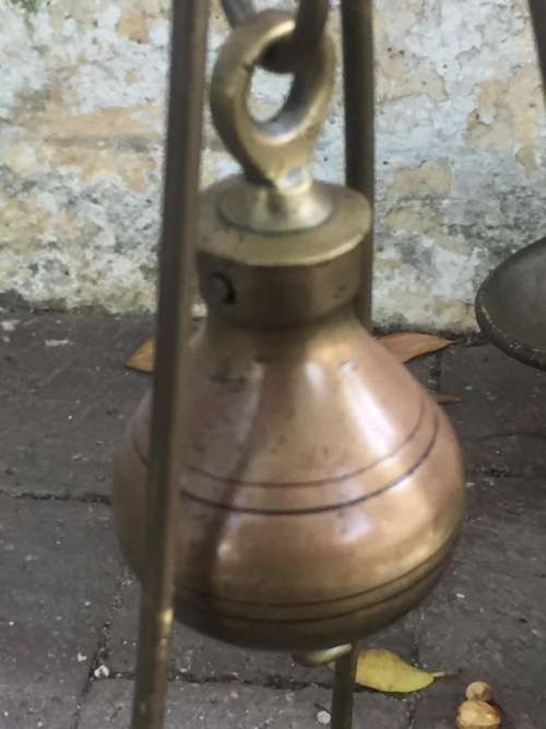 RARE CAST IRON AND BRASS SCALE ( DAY AND MILLARD )