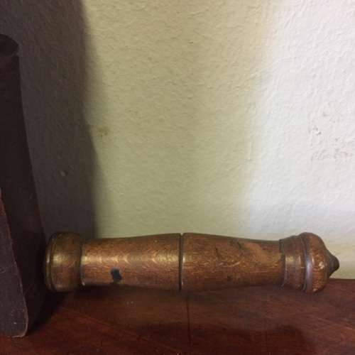 RARE POLICE RATTLE CIRCA 1830 ( 25 x 25 cm )
