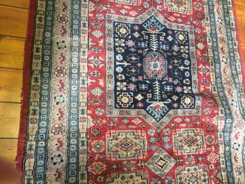 PERSIAN CARPET  (210 X 130 CM )