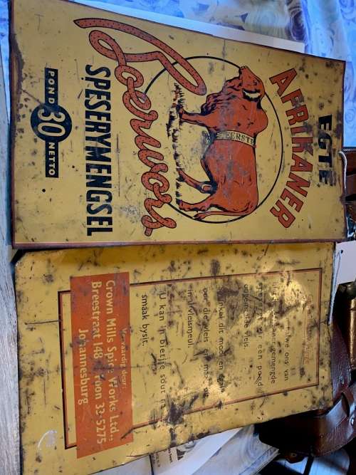 RARE ORIGINAL TIN SIGN EGTE AFRIKANER BOEREWORS SPESERYMENGSEL ( 30 x 18 ,30 x 18 cm )