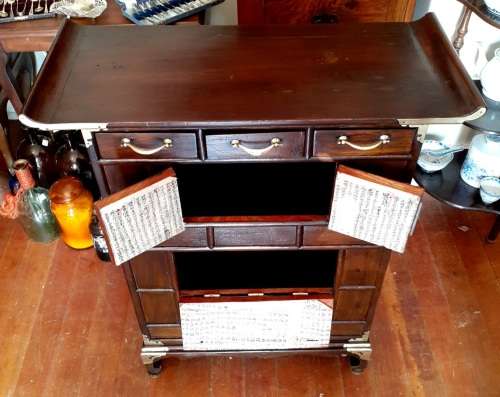 VINTAGE CHINESE MEDICINE CABINET ( 82 X 62 X 30 CM )
