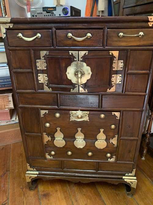 VINTAGE CHINESE MEDICINE CABINET ( 82 X 62 X 30 CM )