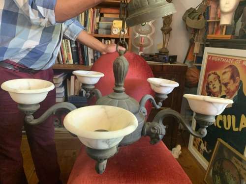 Magnifiscent Brass Ceiling Ligth with Marble Cups ( diameter 70 cm )