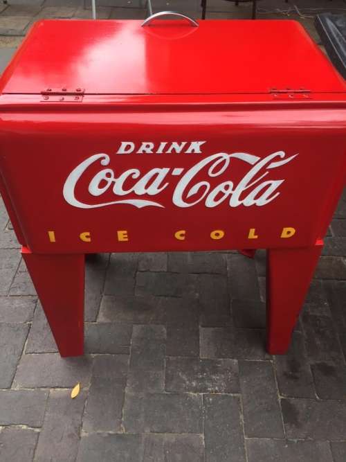 Coke Coolerbox ( Fully restored )