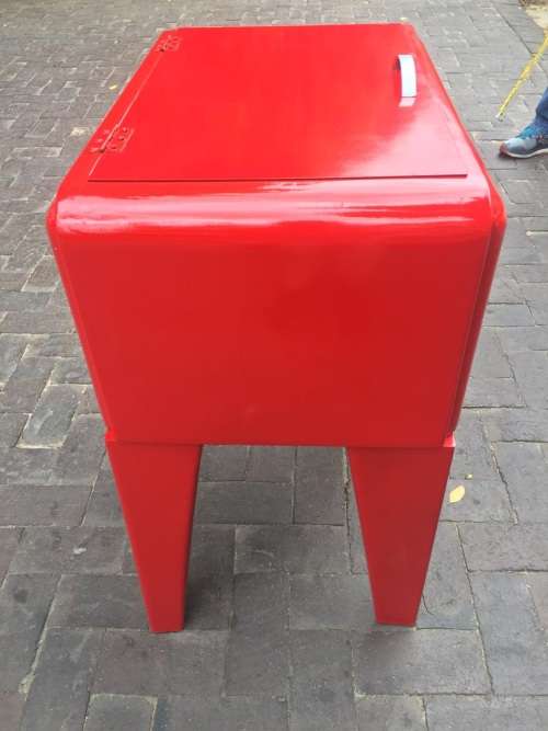 Coke Coolerbox ( Fully restored )