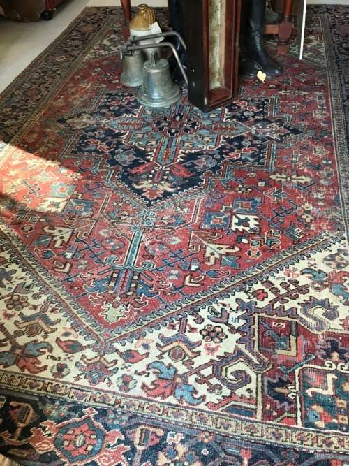 Lovely Old Persian Carpet ( 324 x 214 cm ) in good condition