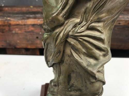 Bronze of Xhosa Woman : Owen Llewellyn Davies