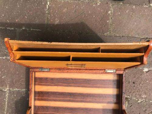 Leather Bound Filing / Wrinting Box ( 30 x 22 x 10 cm , closed )