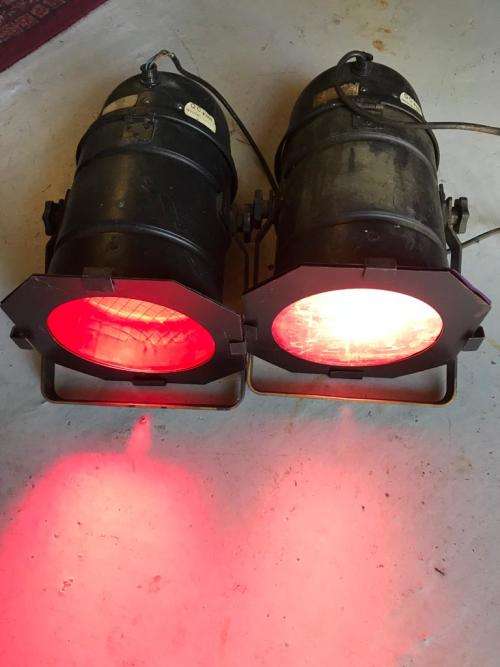 Theatre Lights: Pair in working condition ( 34 x 23 cm )