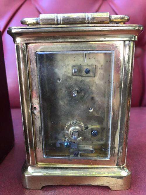 Beautiful Carriage Clock in original Box ( Not Working )