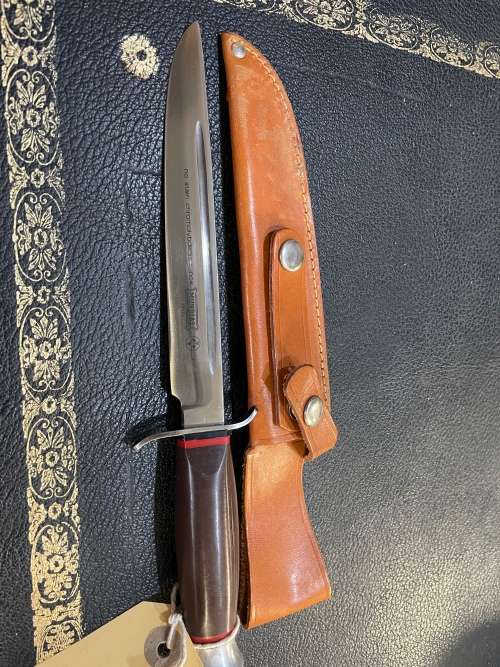 Brasilian Dagger in Leather Sheeve