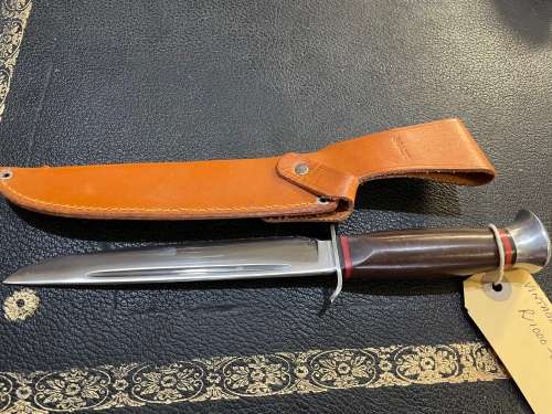 Brasilian Dagger in Leather Sheeve