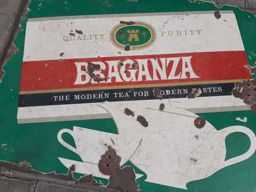 Original Enamel Braganza Tea sign ( 73 x 57 cm )
