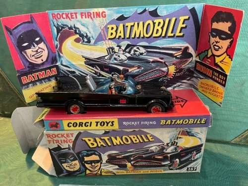 Corgi Batmobile 267 in good condition