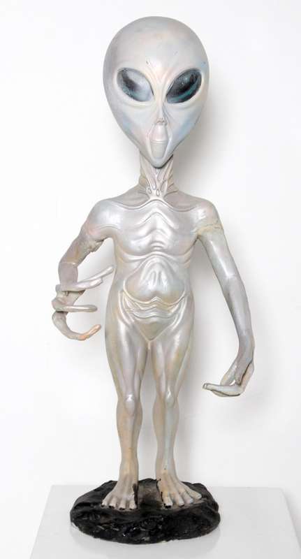 Alien Figurine made of Fibreglass ( 96 cm )