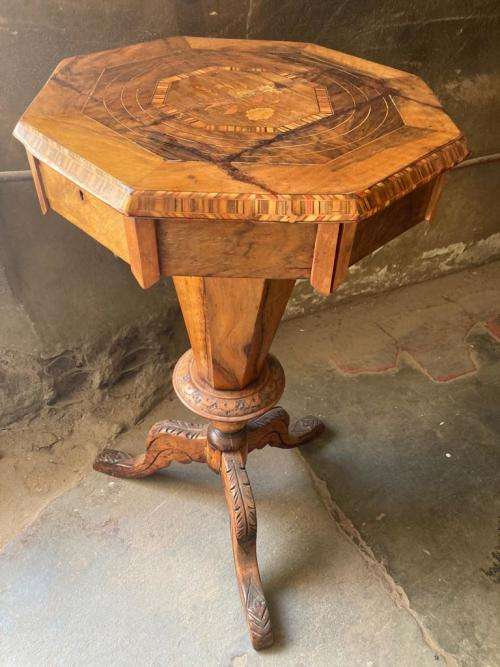 Beautiful Restored Burr Wallnut Worktable