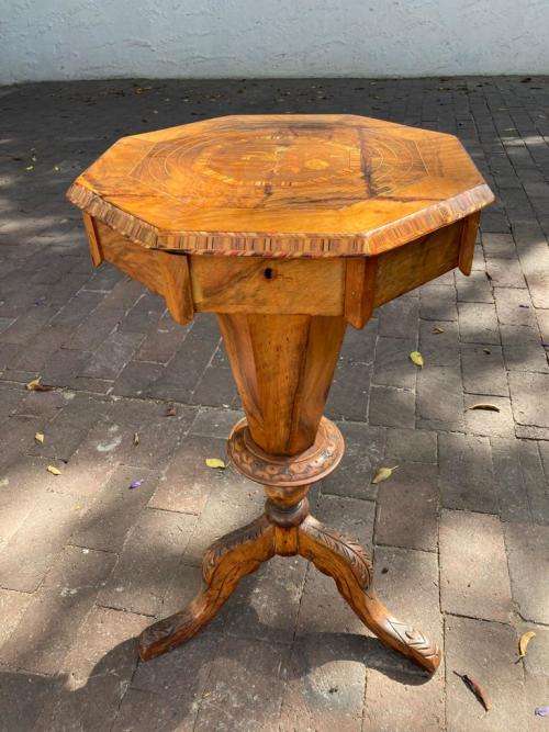 Beautiful Restored Burr Wallnut Worktable
