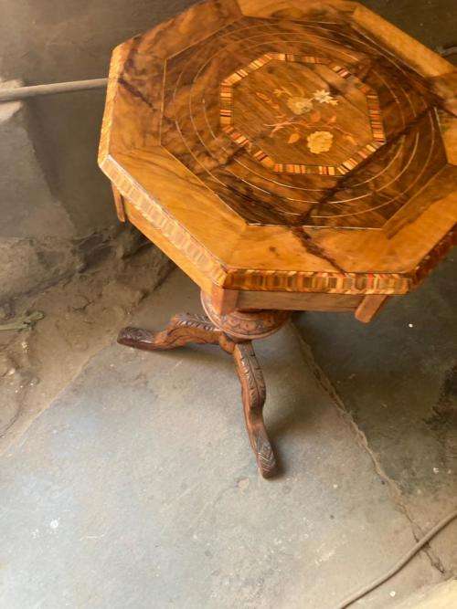 Beautiful Restored Burr Wallnut Worktable