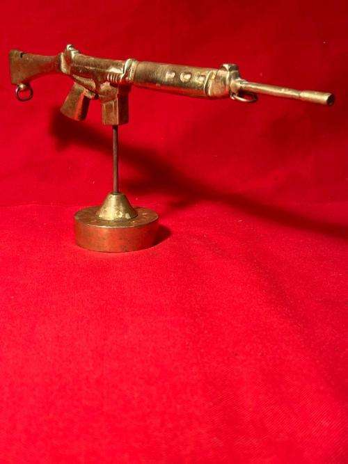 Bushwar R1 Rifle Deskstand
