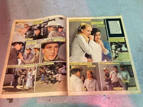 Photobook/ Fotoverhaal: Ruiter in Swart in Kleur ( Rare)