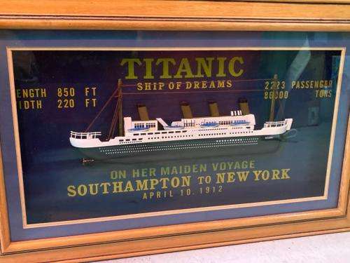 Vintae Style Titanic , Ship of Dreams 3 D Advertising ( 53 x 33 cm )