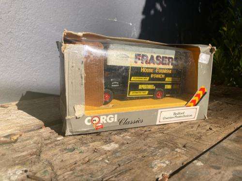 Corgi Frasers Truck ( 15 x 7 cm )