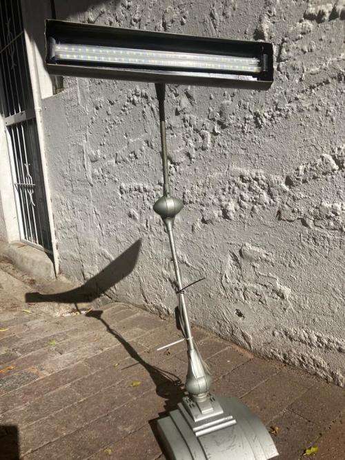 Beautiful Original Art Deco Desk Lamp circa 1940s , Chicago , America ( 90 x 48 x 45 cm )