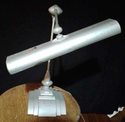 Beautiful Original Art Deco Desk Lamp circa 1940s , Chicago , America ( 90 x 48 x 45 cm )