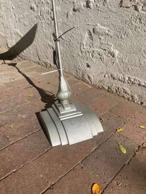 Beautiful Original Art Deco Desk Lamp circa 1940s , Chicago , America ( 90 x 48 x 45 cm )
