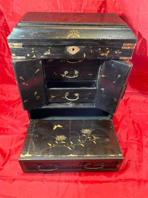 Vintage Japanese Jewelry Box
