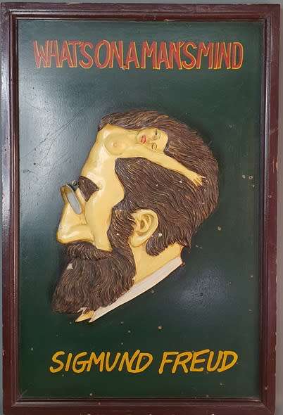 Sigmund Freud : What is on a mans mind ( 60 x 40 x 20 cm )