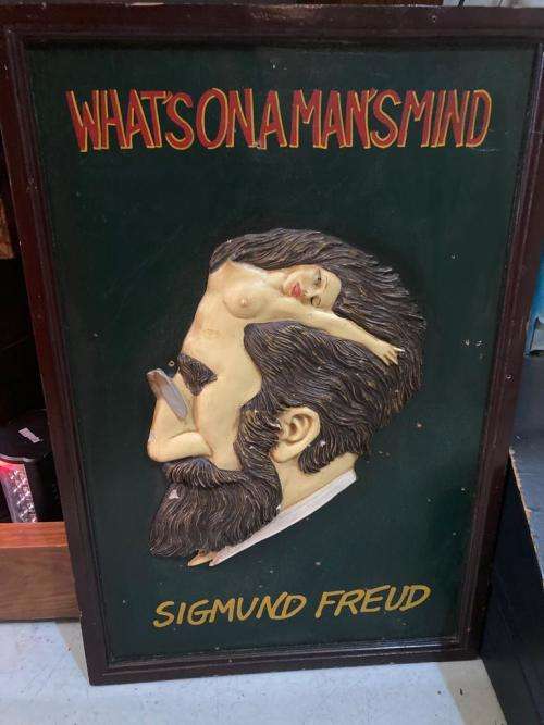 Sigmund Freud : What is on a mans mind ( 60 x 40 x 20 cm )