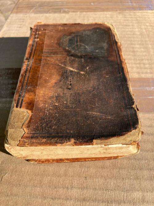 State Bijbel plus English Bible and Two Psalm en Gezange Books