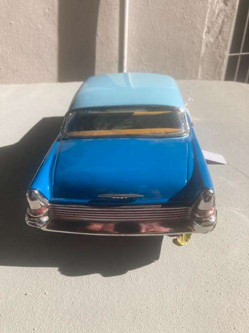 Large Japanese Tinplate Car ( 45 cm )