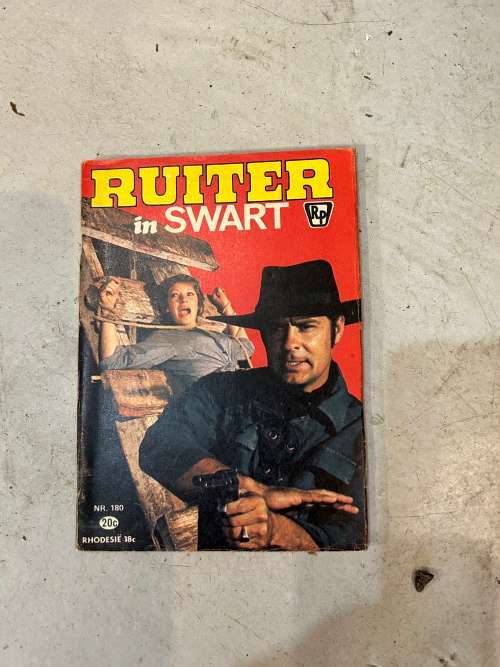 Photobooks: Collection of 4 Ruiter in Swart