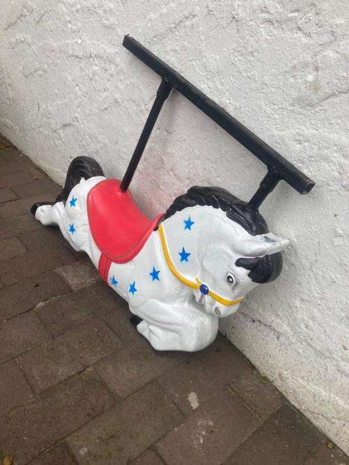 Beautiful Vintage Carousel Rocking Horse ( 90 x 45 x 16 cm )