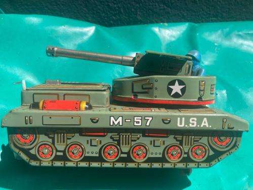 Japanese Tinplate Battery Operated Tank ( 22 cm )