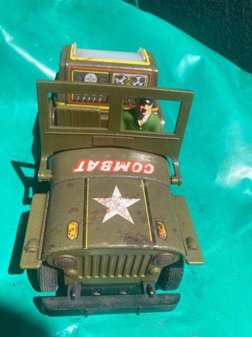 Japanese Tinplate Battery Operated Jeep ( 25 cm )