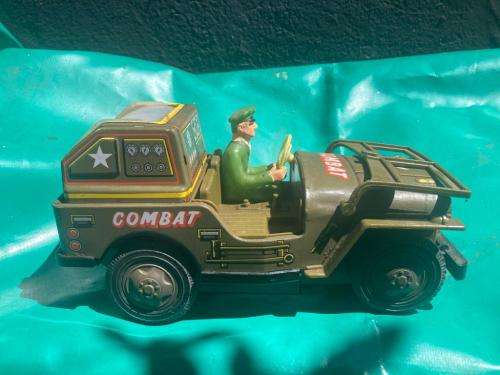 Japanese Tinplate Battery Operated Jeep ( 25 cm )