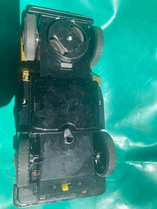 Japanese Tinplate Battery Operated Jeep ( 25 cm )