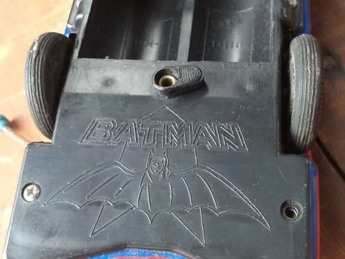 Rare Taiwanese Tinplate Batmobile ( 25 cm )